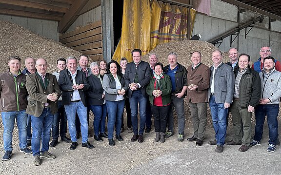 Besuch_Totschnig_Hackschnitzelanlage_Reichenthal.JPG  